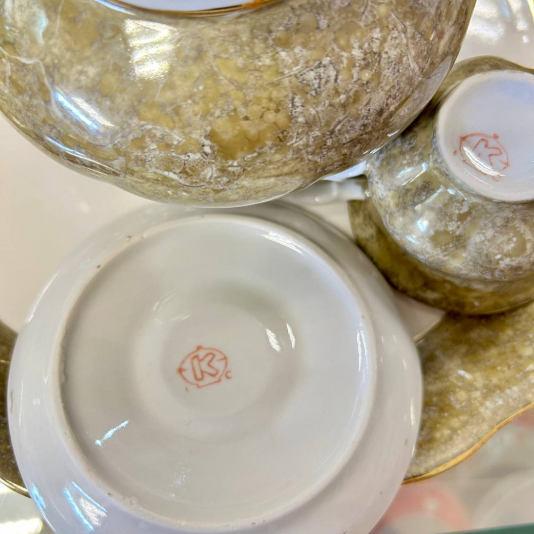 Кофейный набор Коростенского ФЗ 1960-91гг. Тонкий фарфор, крытье, позолота. 90мл. Цена за 14пр. Картинка 7